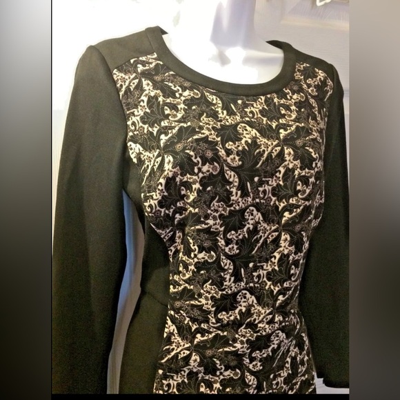CLUB MONACO Ashton Ponte Knit Dress Leaf Floral Black Exposed Zipper Long Sleeve - Picture 4 of 13